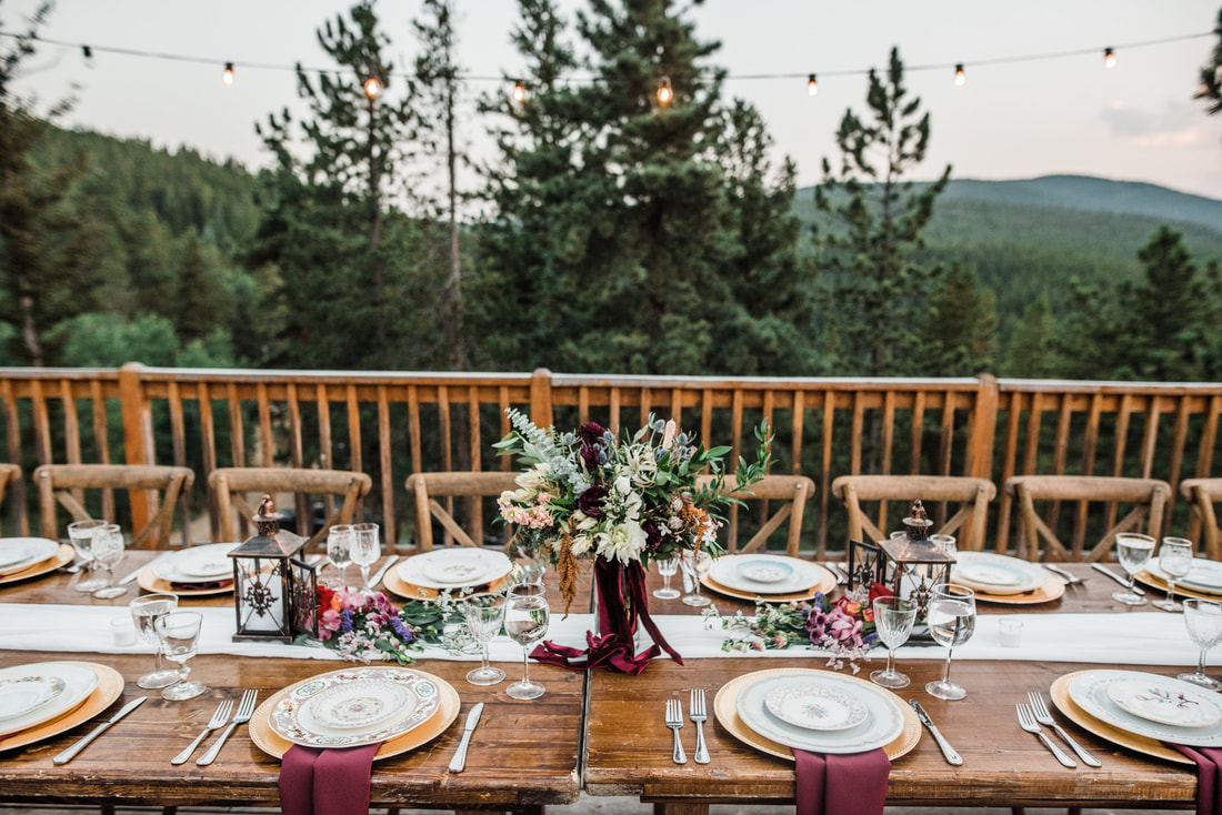 wedding table mountain elopement